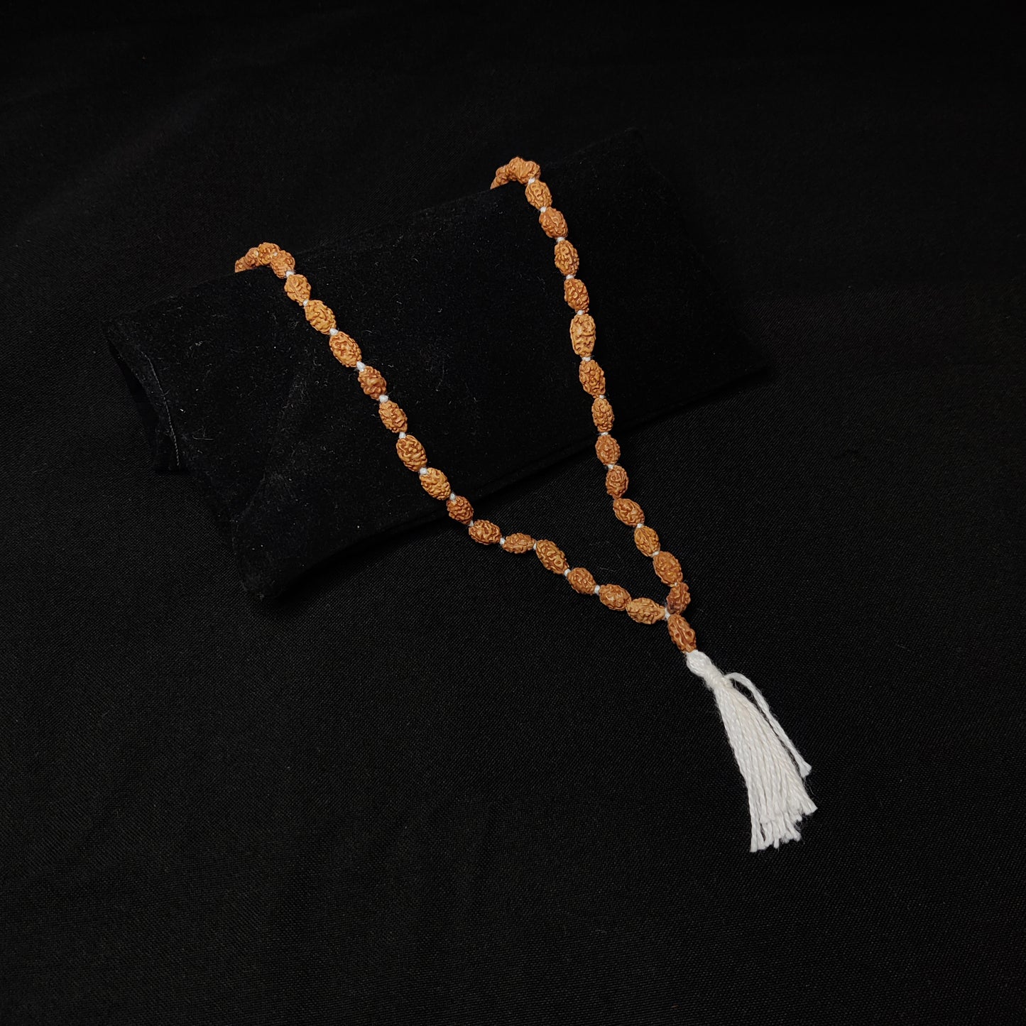 3 Mukhi Rudraksha Mala