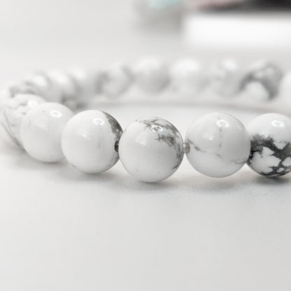 HOWLITE BRACELET