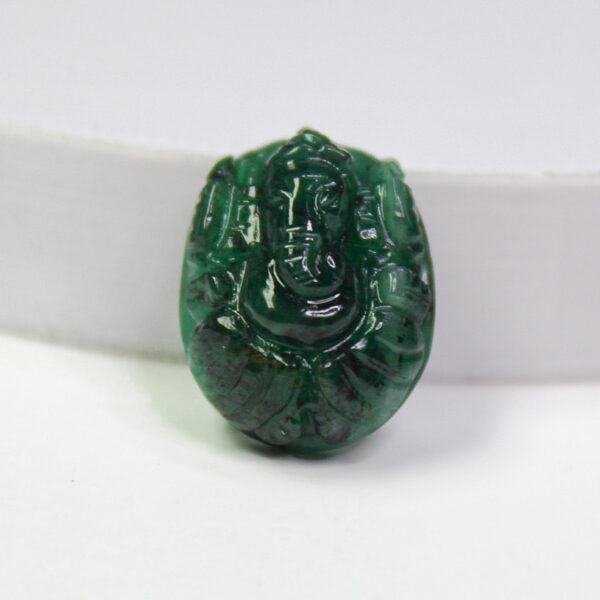 an emerald ganesh ji idol