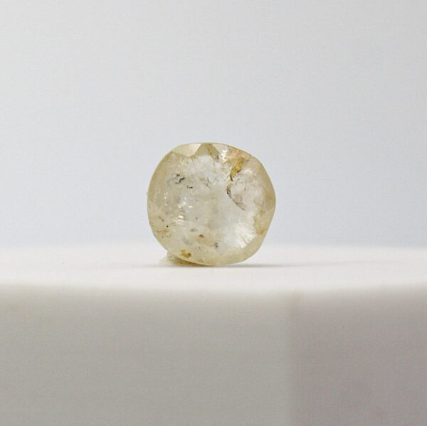 original yellow sapphire 4.24 crt gem